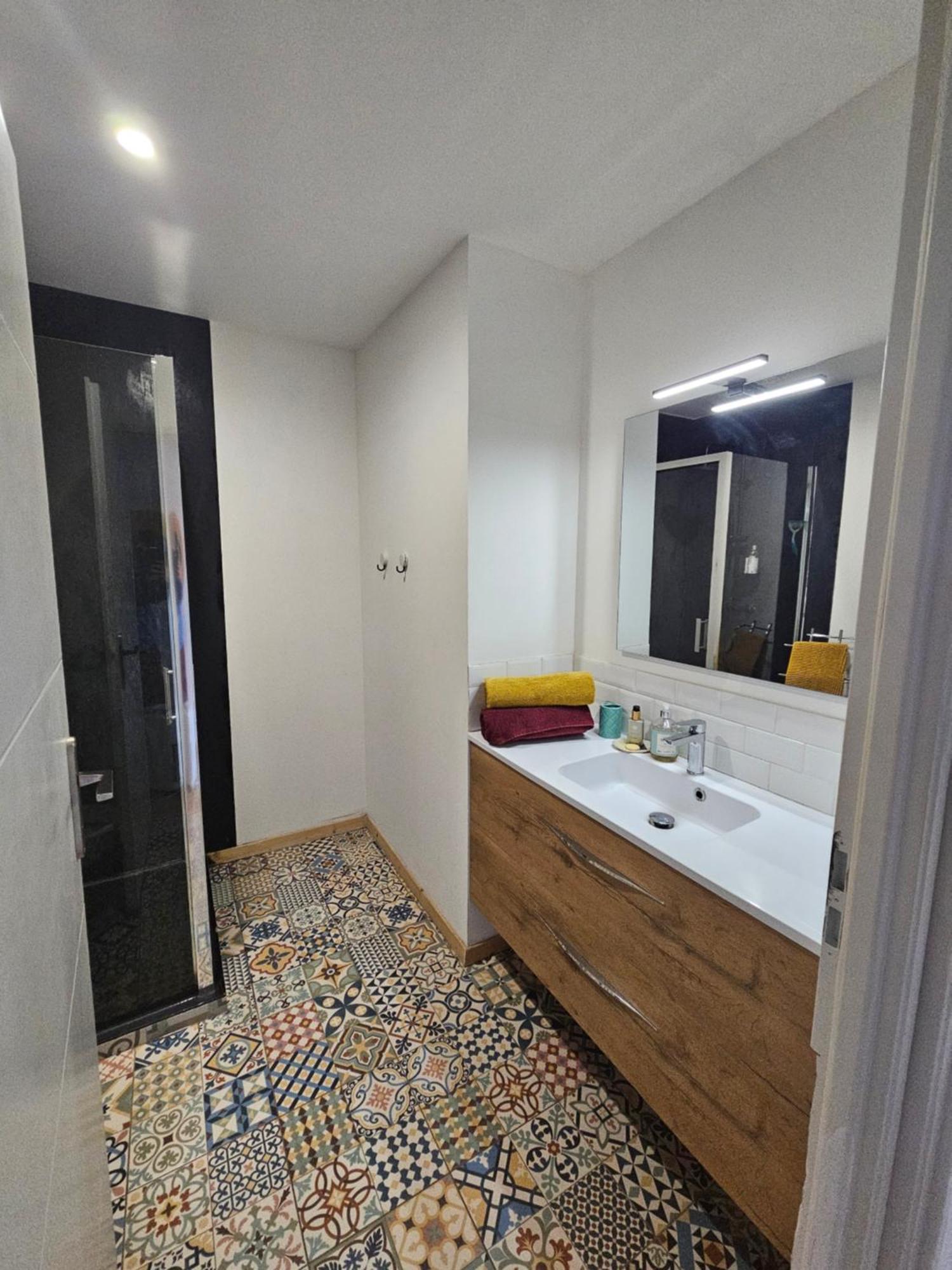 גרואיסאן Appartement Neuf 6 Couchages 50 Metres De La Plage מראה חיצוני תמונה